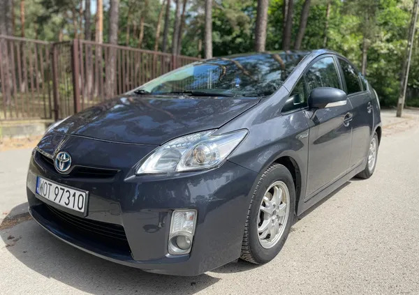 mazowieckie Toyota Prius cena 24900 przebieg: 396700, rok produkcji 2010 z Otwock